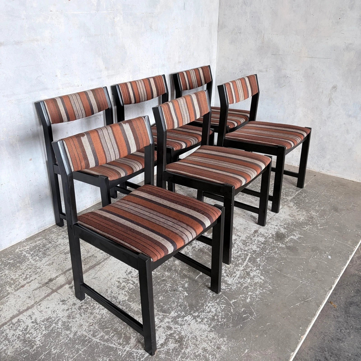 Danish Mid Century Dining Chairs in Original Striped Upholstery – Set of Six – view 9