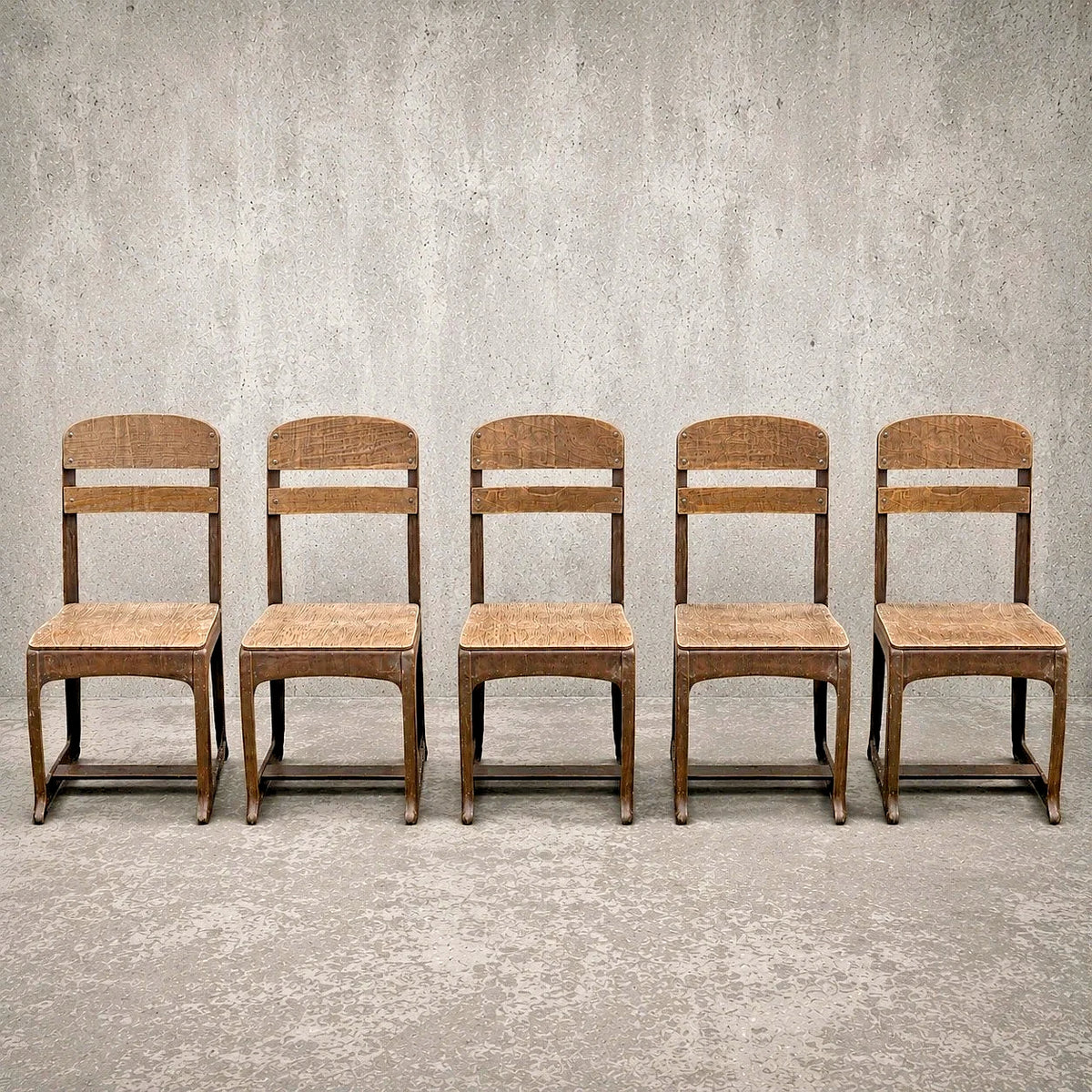 Mid Century Industrial Bentwood and Ply School Dining Chairs Set of 5 – photo 1
