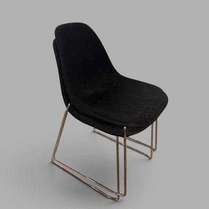 Mid Century Stackable Egg Dining Chairs in Black & Red – Set of Six – view 9