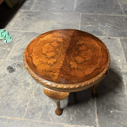 Art Deco Burr Walnut Round Pie Crust Coffee Table – view 3