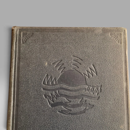 The Marvels and Mysteries of Science vintage hardback – view 2