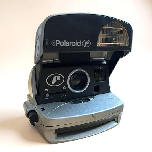 Vintage 90s Polaroid 600 Instant Film Camera