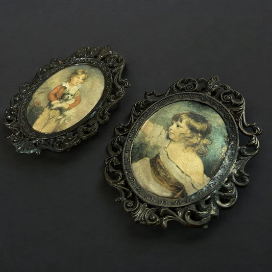 Vintage Set of Two Italian Gilt Frames