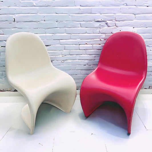 Vintage Space Age Set of 2 Plastic Chairs