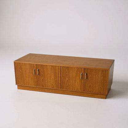 Mid Century Modern G Plan Low Sideboard / Media Unit – Vintage Teak Credenza Cabinet