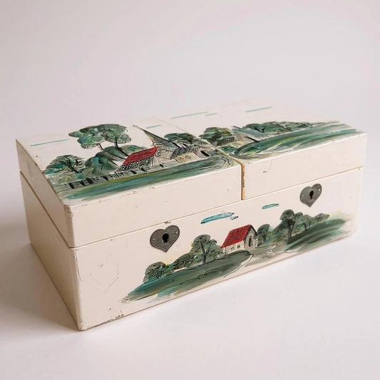 Vintage 1950s Japanese Hand Painted Lacquered Musical Jewellery Box