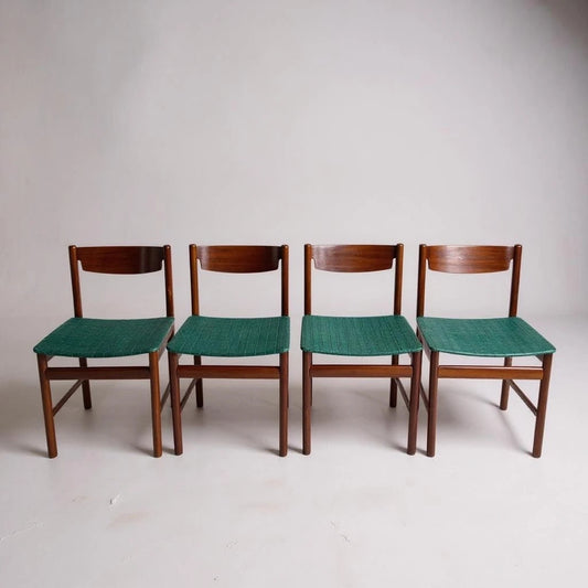 Mid Century Modern Rosewood Veneer Set of Four Dining Chairs
