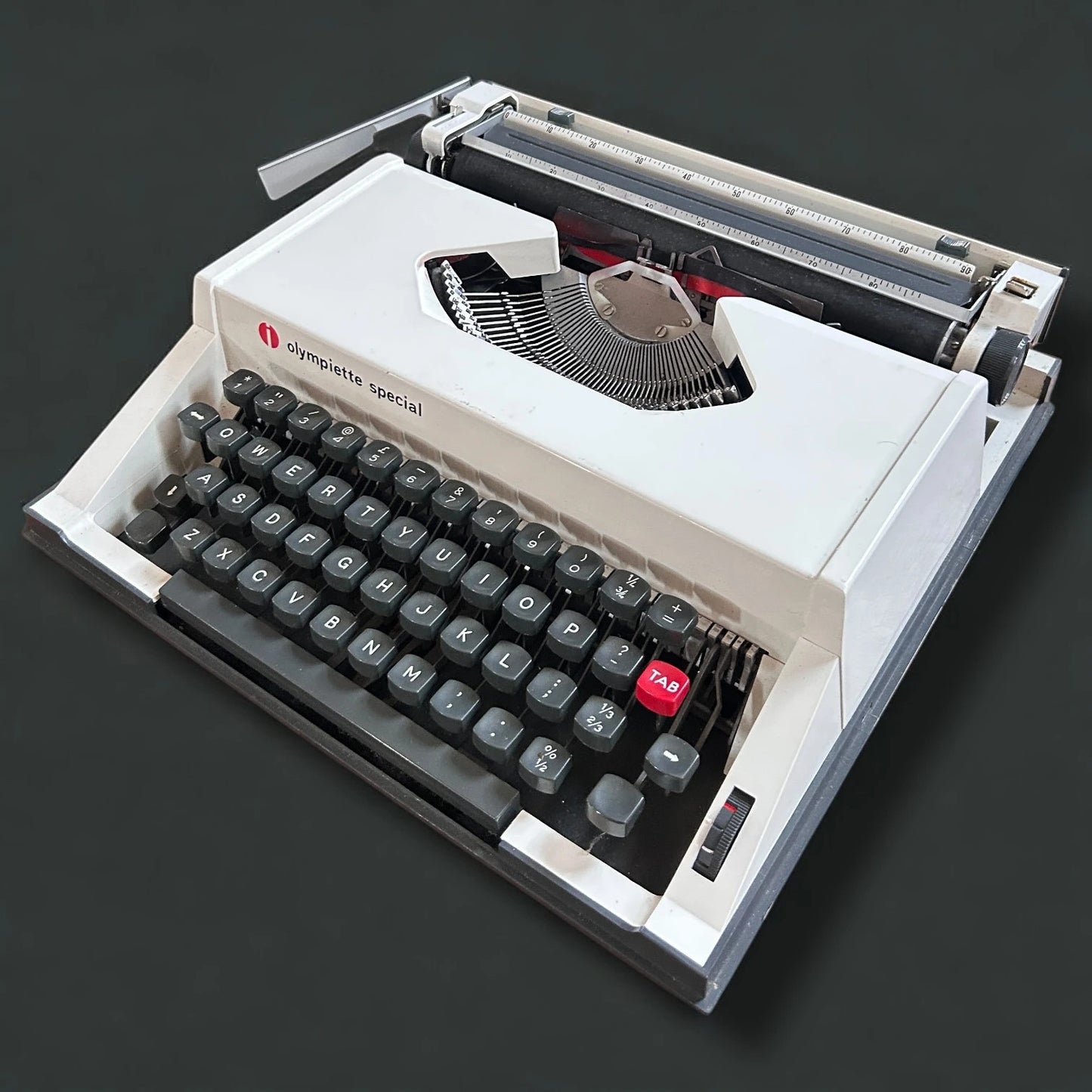 Mid Century Olympiette Special Typewriter