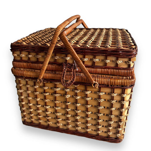 Mid century picnic basket set