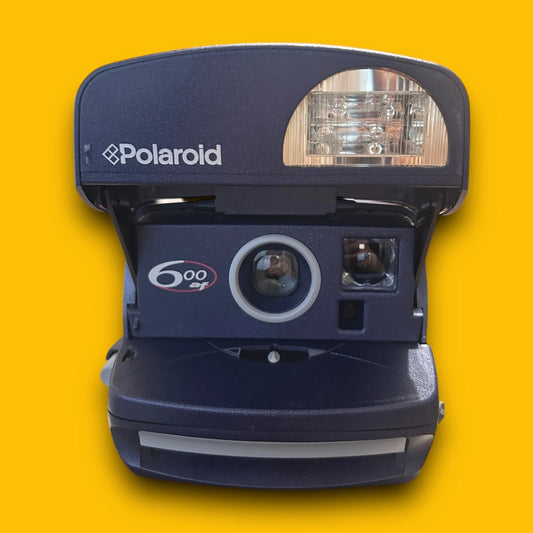 Vintage 90s Polaroid 600 Instant Film Camera
