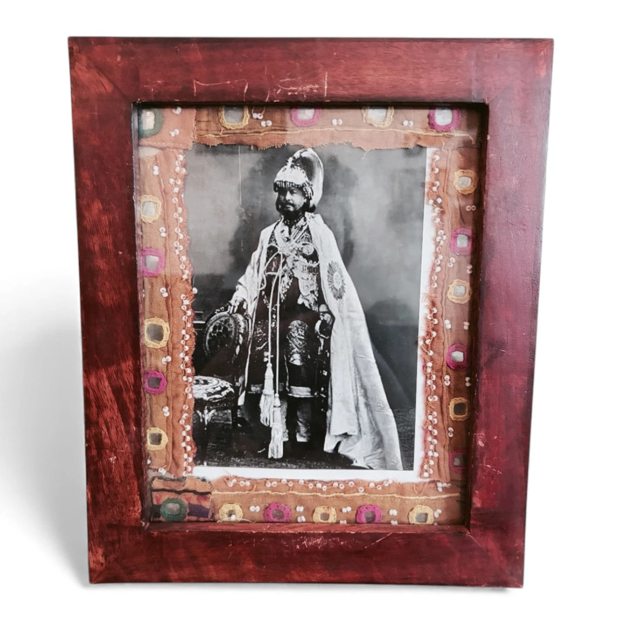 Framed Mughal Portrait with Embroidered Textile Mount – Vintage Artwork