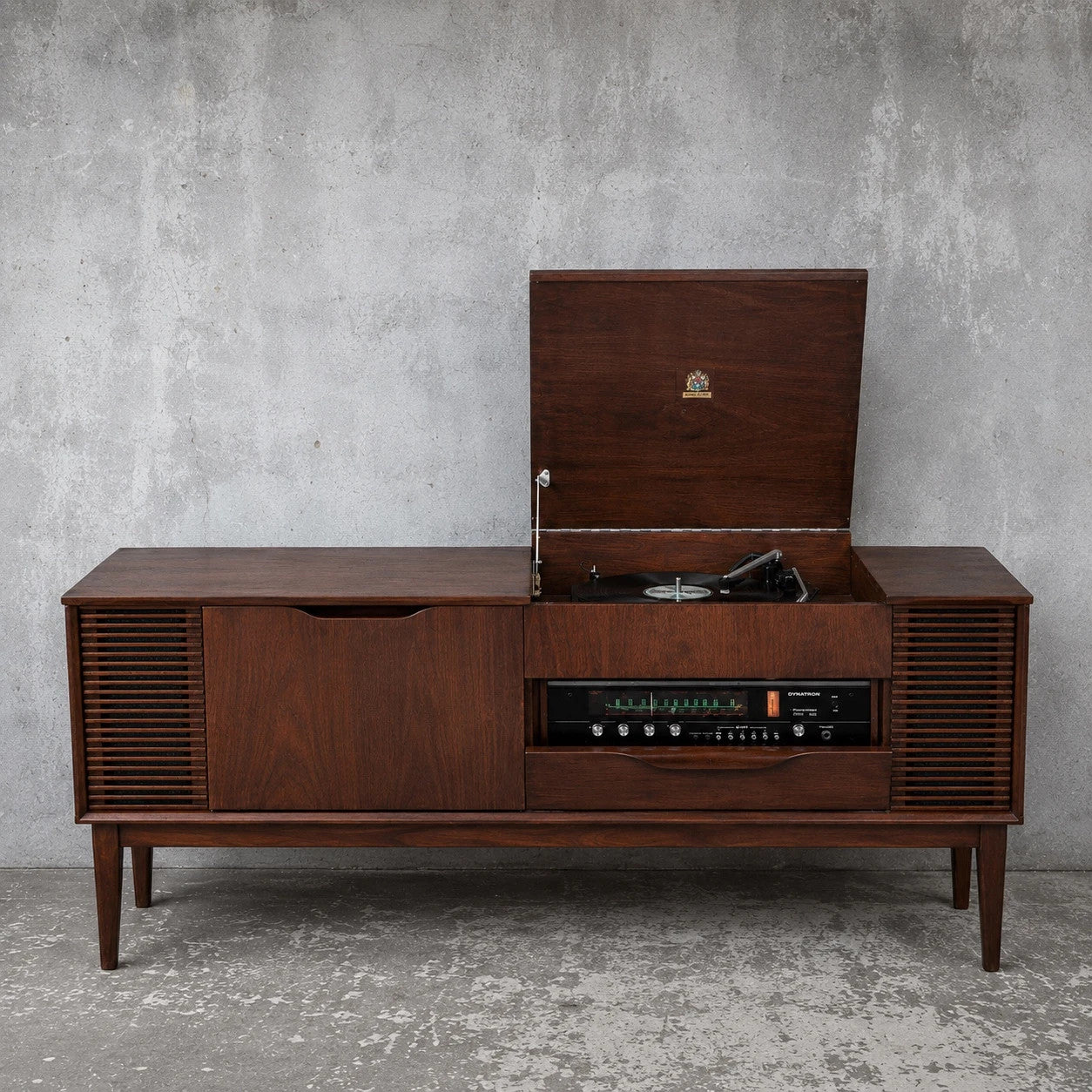 Mid Century Dynatron Transpower SRX26 Walnut Radiogram Record Player & Stereo Console