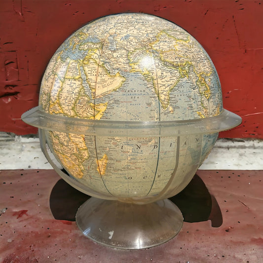 Vintage 1960s Light up Globe Lamp