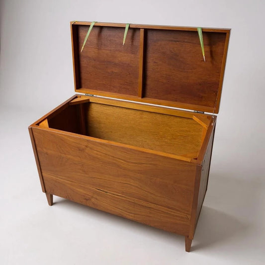 Mid-Century Teak Blanket Box – Vintage Storage Chest / Bench | Retro Scandinavian Style