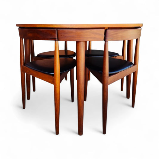 Hans Olsen Frem Røjle Roundette Dining Set | Danish Teak Table & 4 Three-Legged Chairs