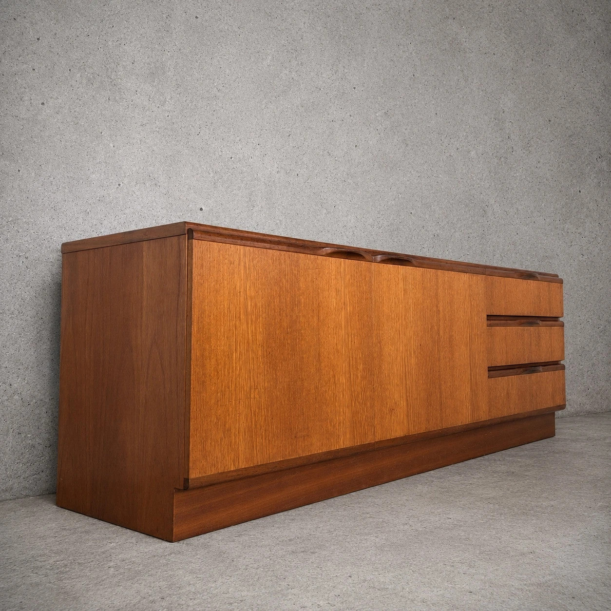 Mid Century McIntosh Teak Low Sideboard / Media Cabinet