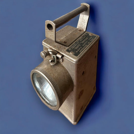Vintage 1930s Nife Model 10A Hand Held Miners Lamp