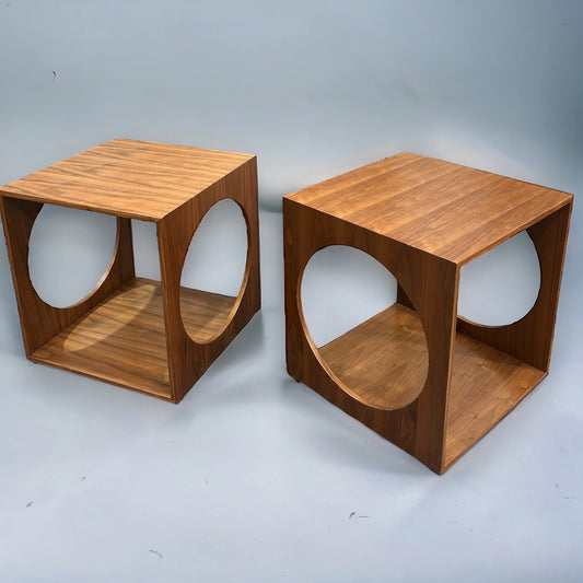 Mid century pair of Cube Circles Side Table