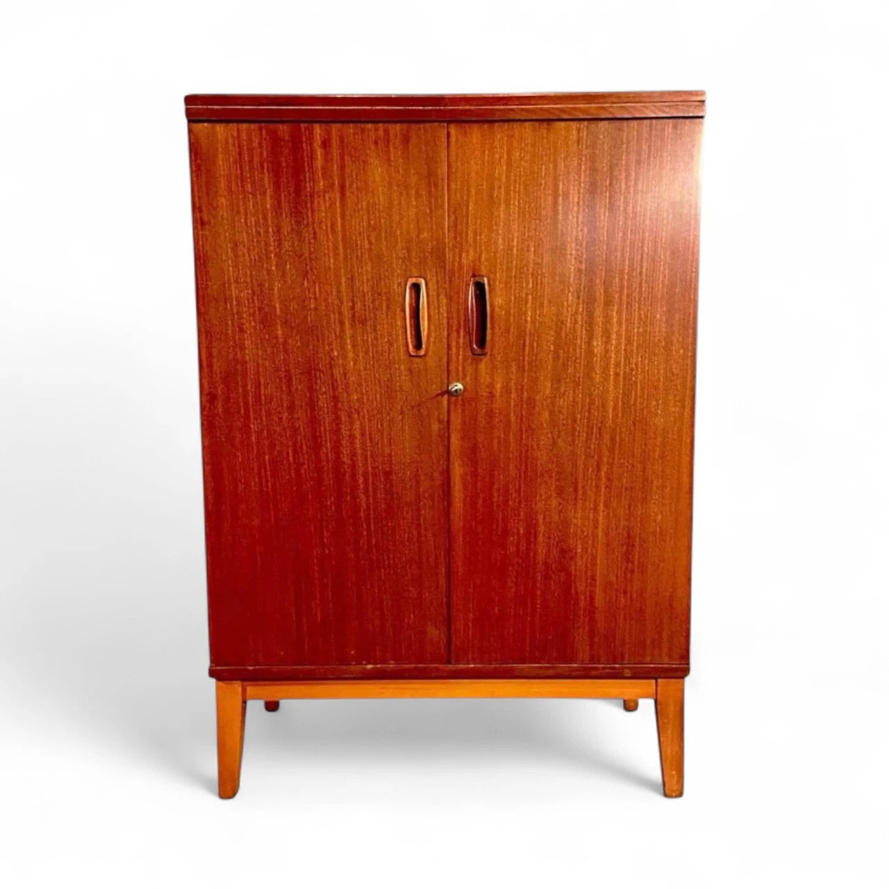 Mid-Century Vintage Teak Cocktail Cabinet – 1960s Drinks Bar