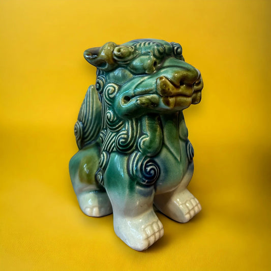 Vintage 1960s Ceramic Foo Dog