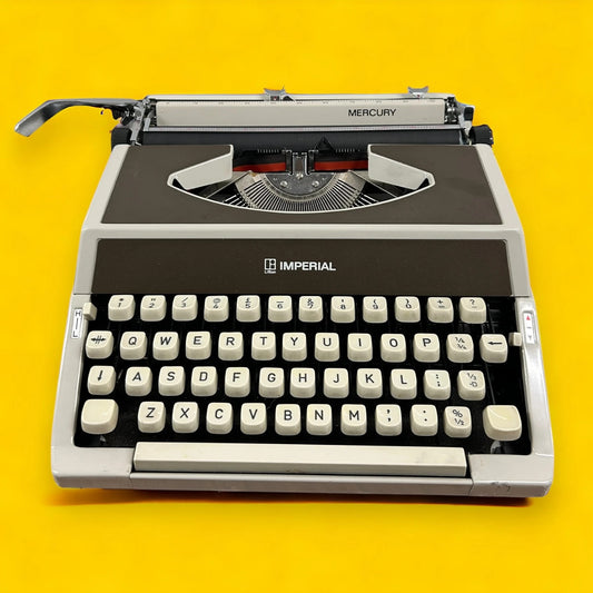 Vintage 1970s Imperial Portable Typewriter