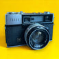 Vintage 1960s Taron EE 35mm film camera