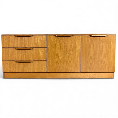 Vintage Mid-Century Low Sideboard in Blonde Oak