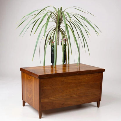 Mid-Century Teak Blanket Box – Vintage Storage Chest / Bench | Retro Scandinavian Style