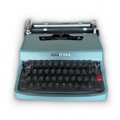 Mid Century Olivetti Lettera 32 Portable Typewriter