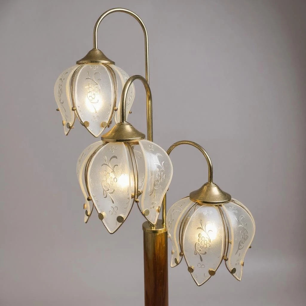 Vintage Hollywood Regency Brass Lotus Flower Table Lamp