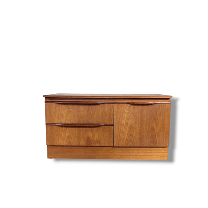 Vintage McIntosh Teak Low Sideboard – 1970s Mid-Century Modern Cabinet