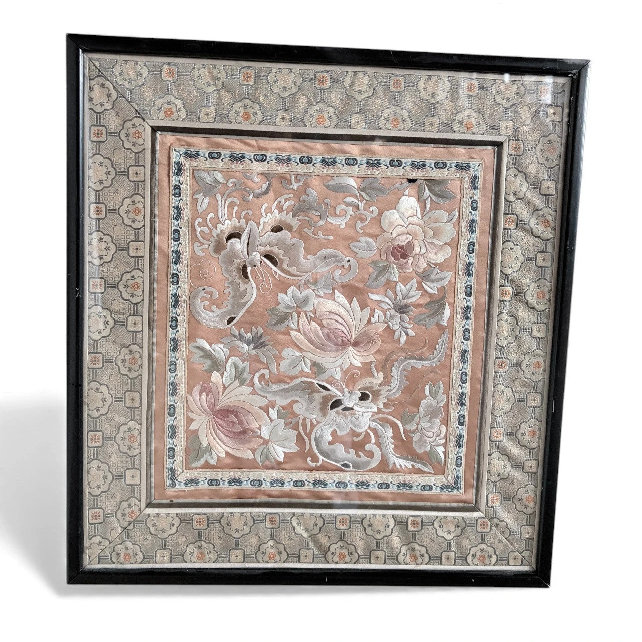 Vintage Chinese Silk Embroidery Panel – Framed Suzhou Embroidered Textile Art