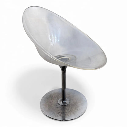 Kartell Ghost Egg Chair – Vintage Italian Acrylic Swivel Armchair With Chrome Base — view 2