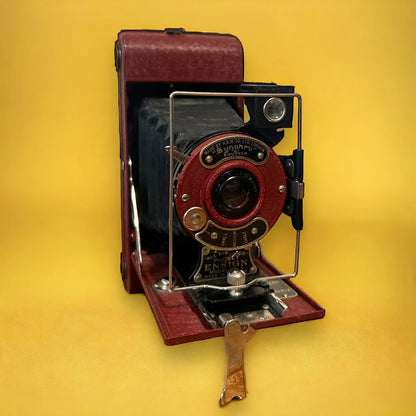 Vintage 1930s Red Ensign Folding Camera