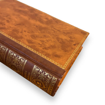 Oliver Twist Charles Dickens Antique Style Hardback Book