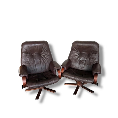 Pair of Vintage Brown Leather Reclining Swivel Armchairs – Danish Stressless Style Chairs