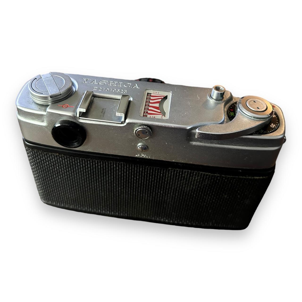 Vintage 1960s Yashica Minister II 35mm Rangefinder Film Camera