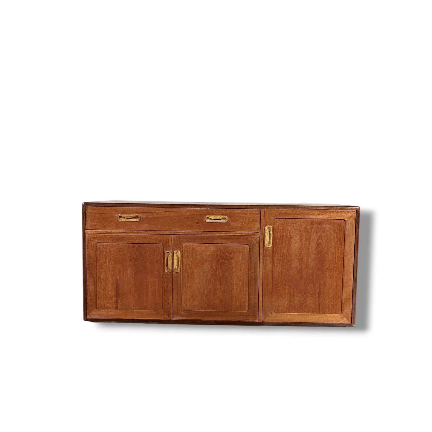Vintage G Plan Teak Sideboard – 1970s Mid-Century Modern Fresco
