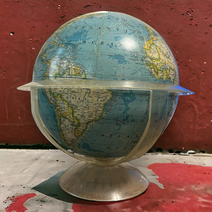 Vintage 1960s Light up Globe Lamp