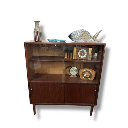 Mid Century Modern Beaver & Tapley Teak Wood Sliding Glass Bookcase Cabinet