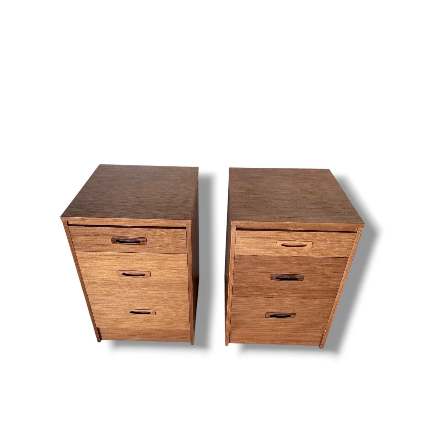 Pair of Teak Bedside Cabinets – Mid-Century Modern Design