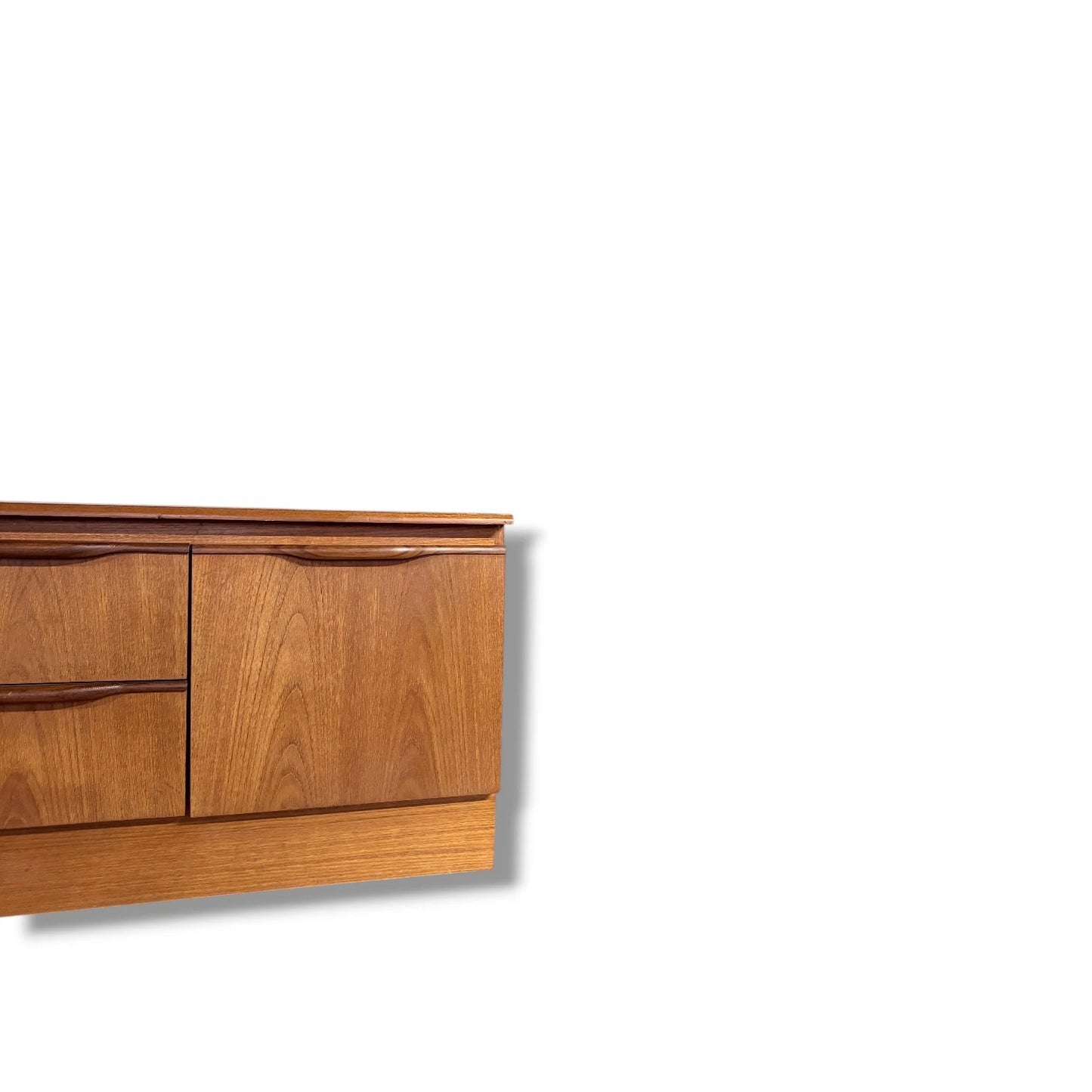 Vintage McIntosh Teak Low Sideboard – 1970s Mid-Century Modern Cabinet