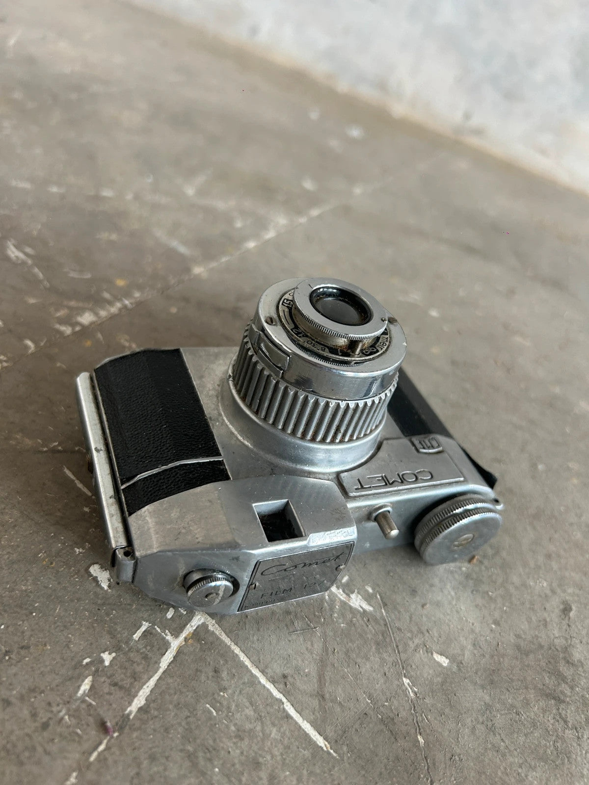 Mid Century Bencini Comet 127 Italian Film Camera