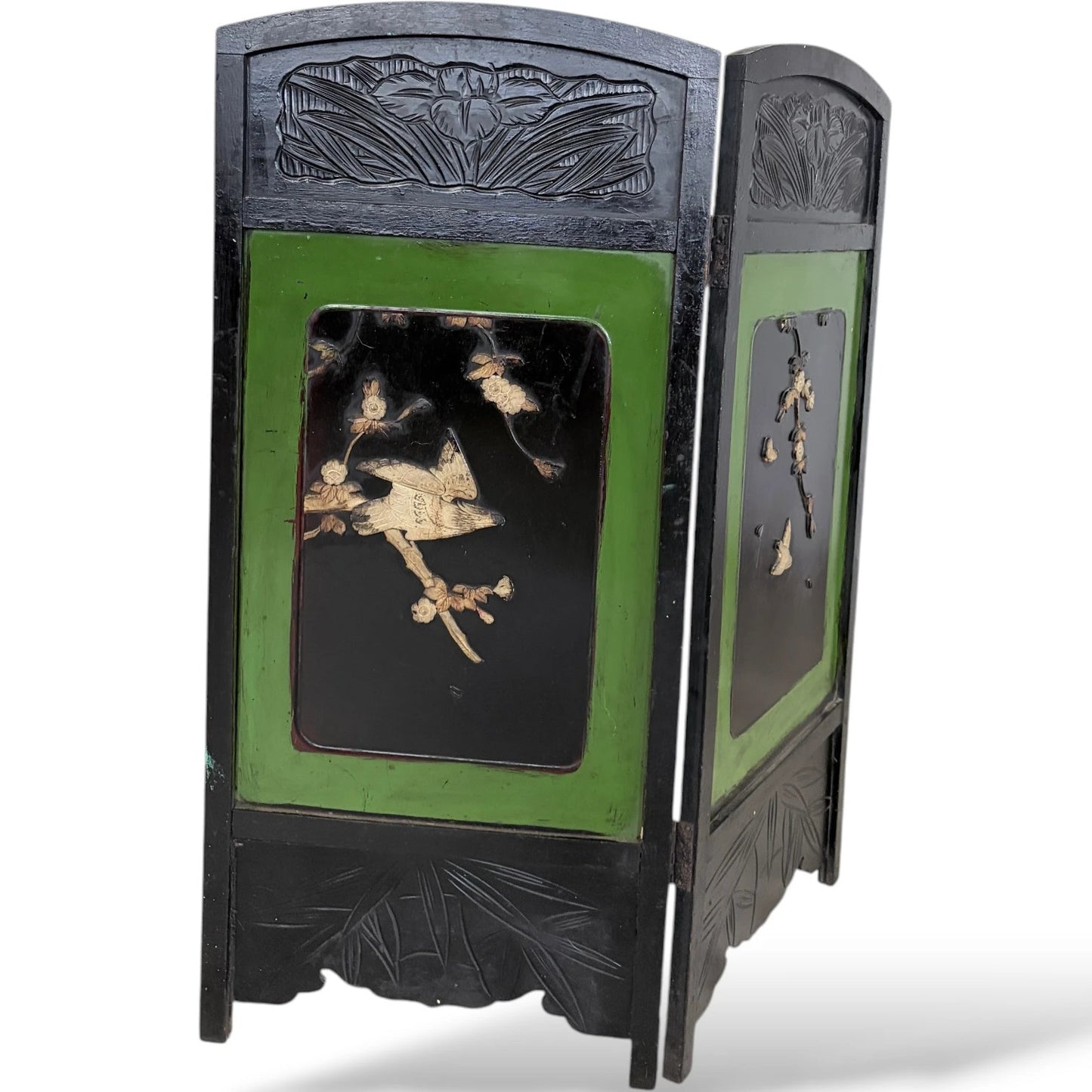 Japanese Lacquered Two-Panel Folding Screen – Hand-Carved & Painted Divider