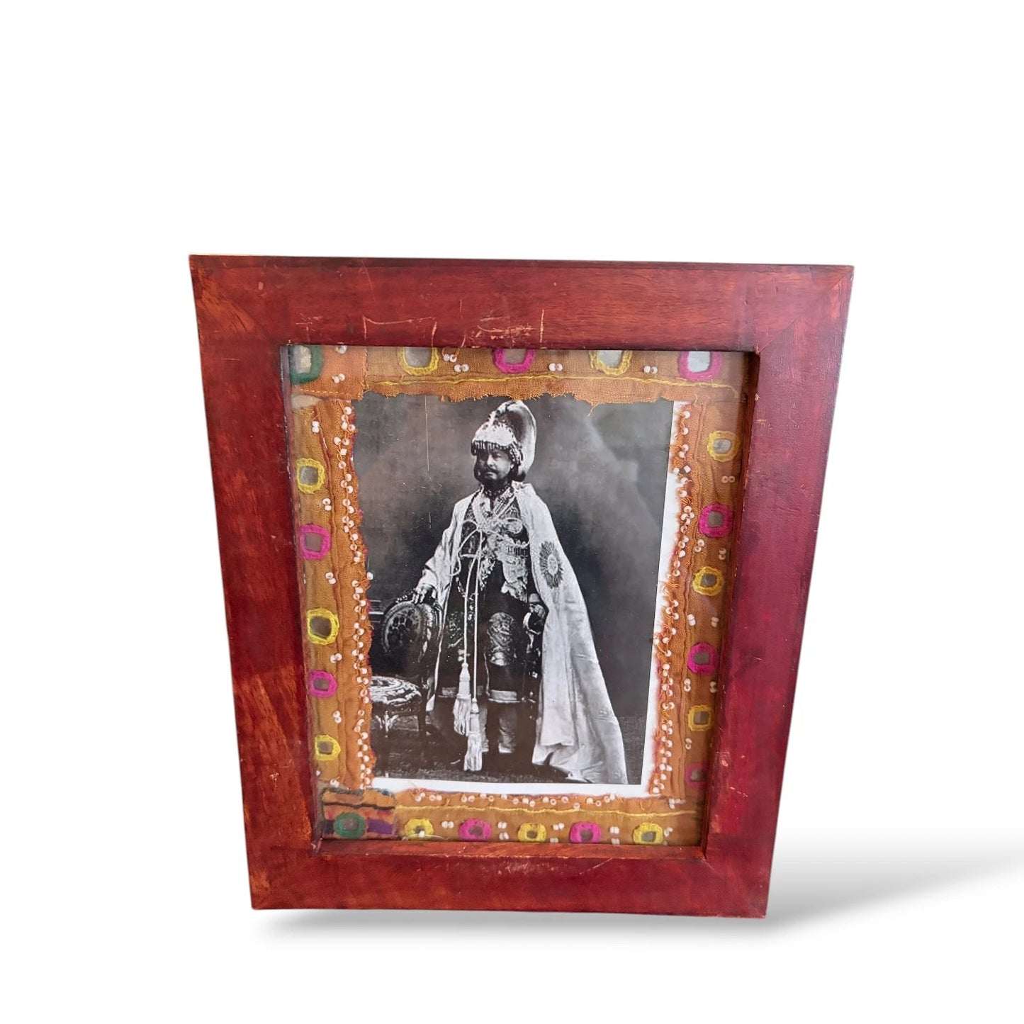 Framed Mughal Portrait with Embroidered Textile Mount – Vintage Artwork