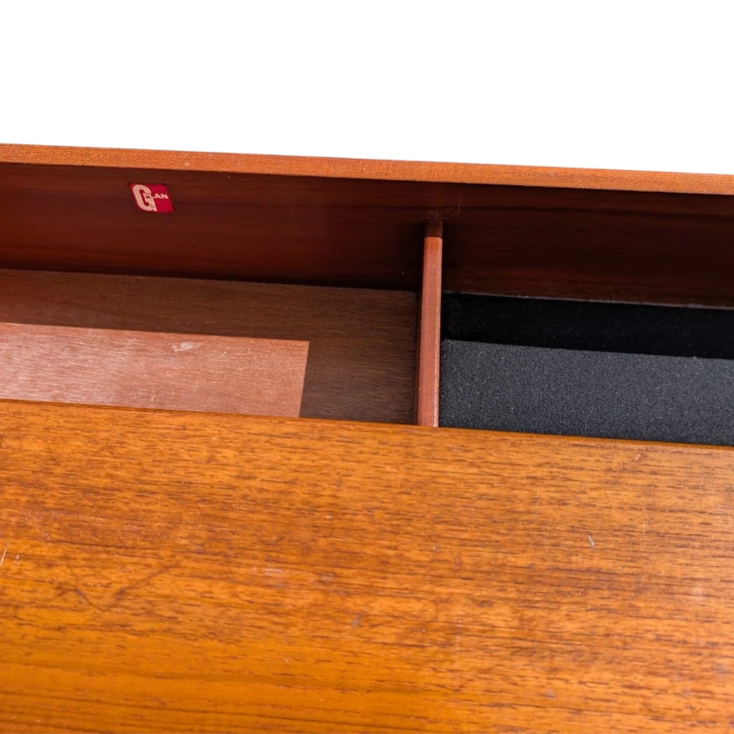 Mid-Century G Plan Fresco Chest of Drawers on Hairpin Legs