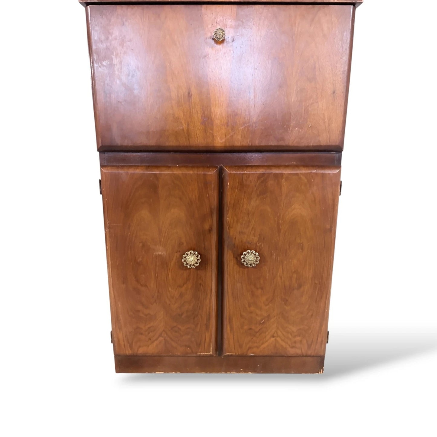 Mid-Century Walnut Drinks Cabinet – Mirrored Cocktail Bar