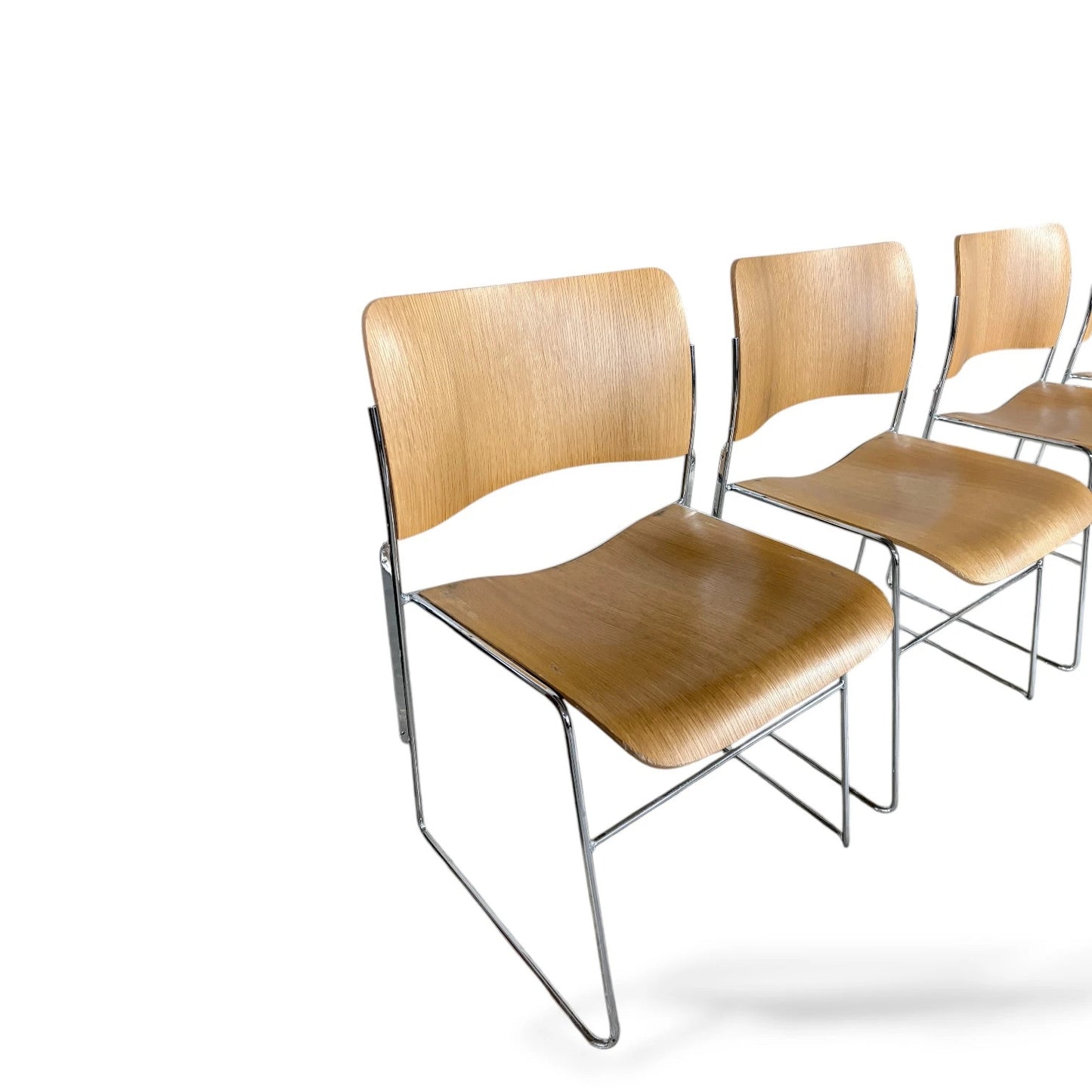 Set of Four Howe Stamped David Rowland 40/4 Chairs – Plywood & Chrome