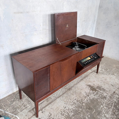 Mid Century Dynatron Transpower SRX26 Walnut Radiogram Record Player & Stereo Console