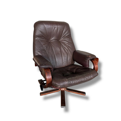 Pair of Vintage Brown Leather Reclining Swivel Armchairs – Danish Stressless Style Chairs
